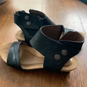 Rockport/ cob hill sandal